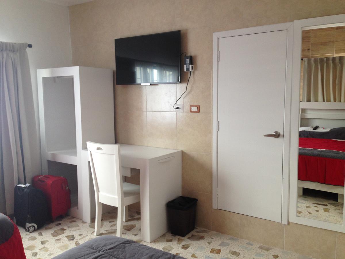 Hotel Claudia Macuspana Ngoại thất bức ảnh